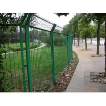 2016 La venta caliente de la venta al aire libre galvanizó el panel soldado del acoplamiento del alambre, cercado temporal con las abrazaderas